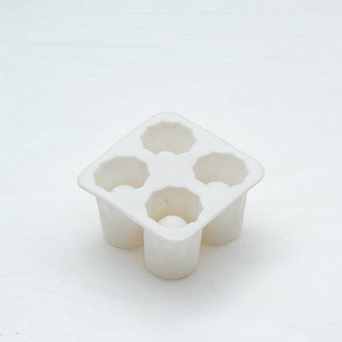 قواب ثلج على شكل اكواب